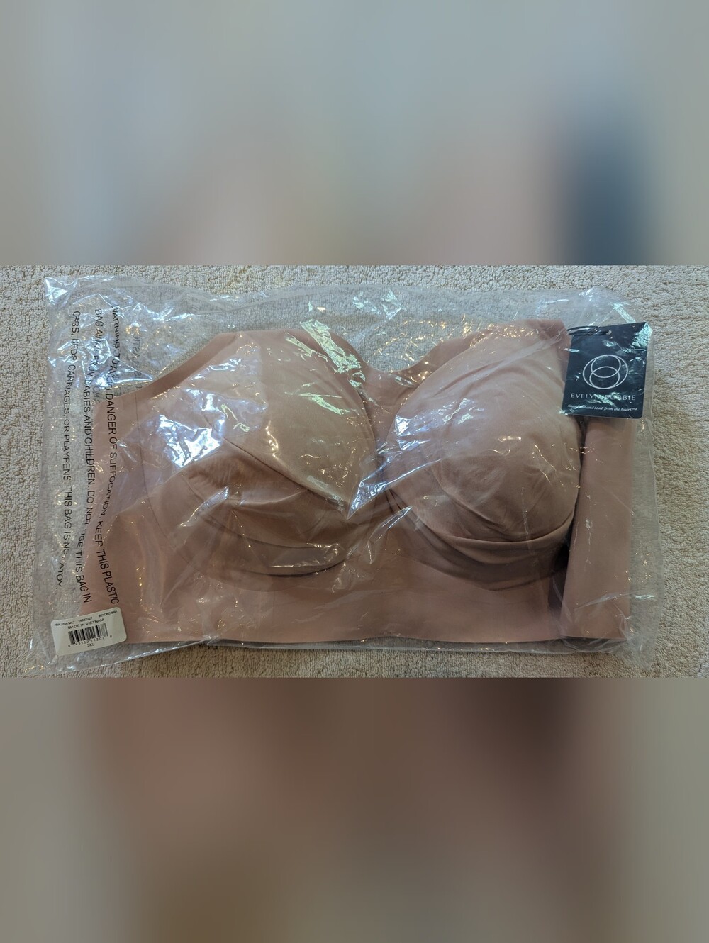 $55 Evelyn & Bobbie 3X Beyond Bra Himalayan Salt Pink Wireless Full Support NWT